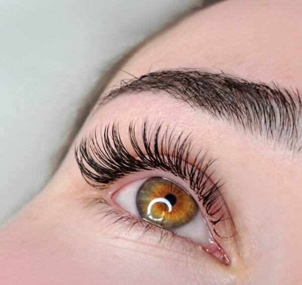 lash lift treatment